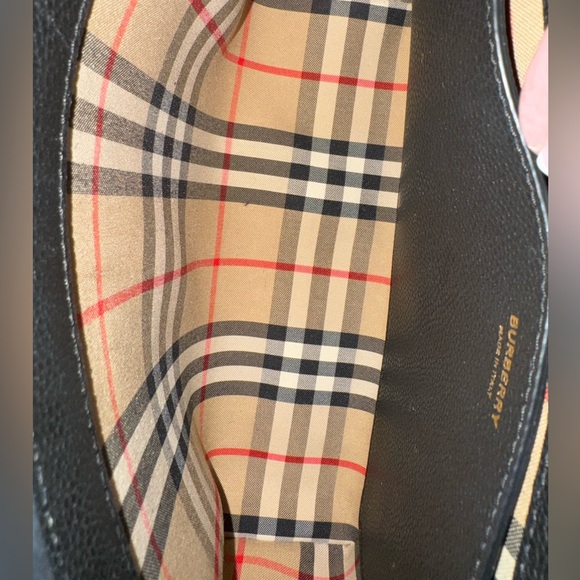 Burberry Medium Note Leather & Vintage Check Crossbody Bag - Picture 6 of 12
